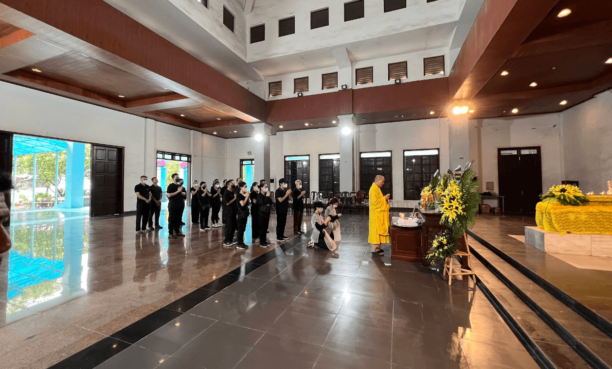 Khuôn viên một nhà tang lễ của ngành tại Hà Nội với không gian trang nghiêm