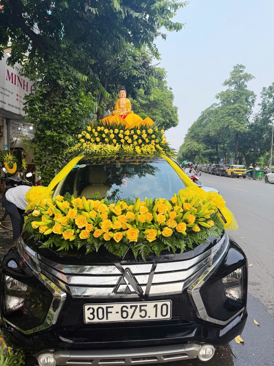 Xe rước Phật